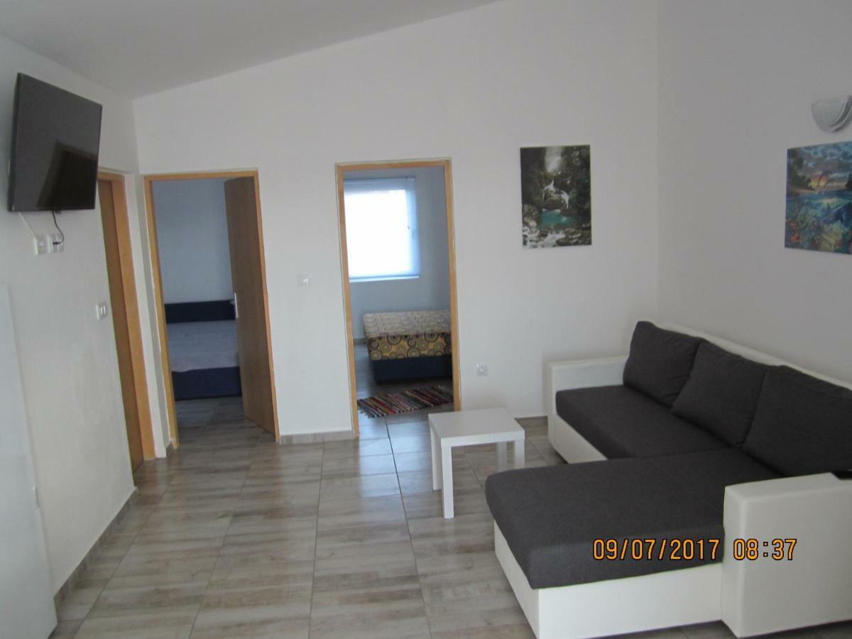 ויר Apartment Nena מראה חיצוני תמונה